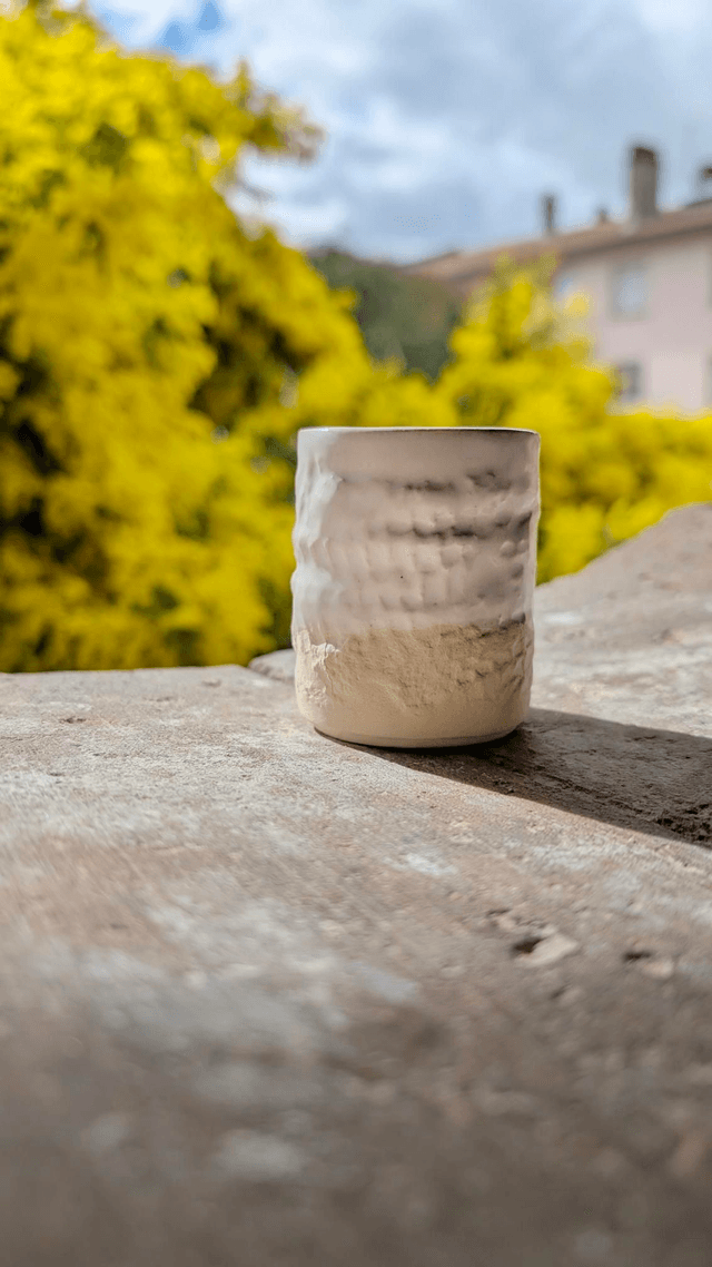 Tasse expresso blanche Petra en grès- Inspirée des pierres de taille des maisons crétoises - White ceramic coffee cup
